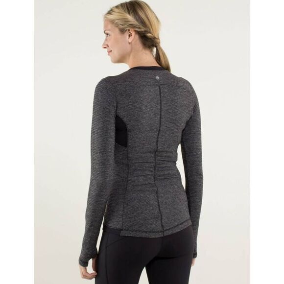 LULULEMON ATHLETICA Base Runner Long Sleeve Size 4 - Picture 3 of 9